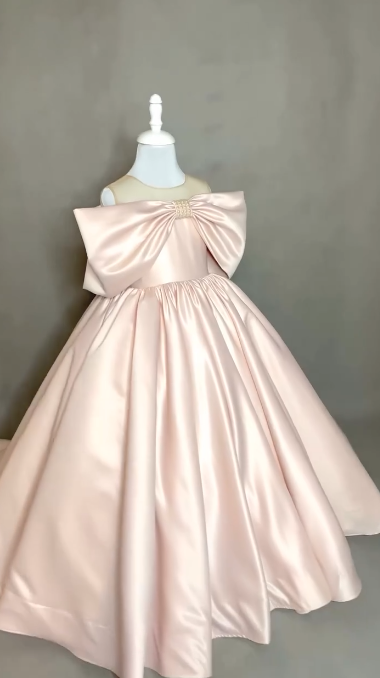 Sweet Ball Gown Satin With Bow Knot Flower Girl Dress