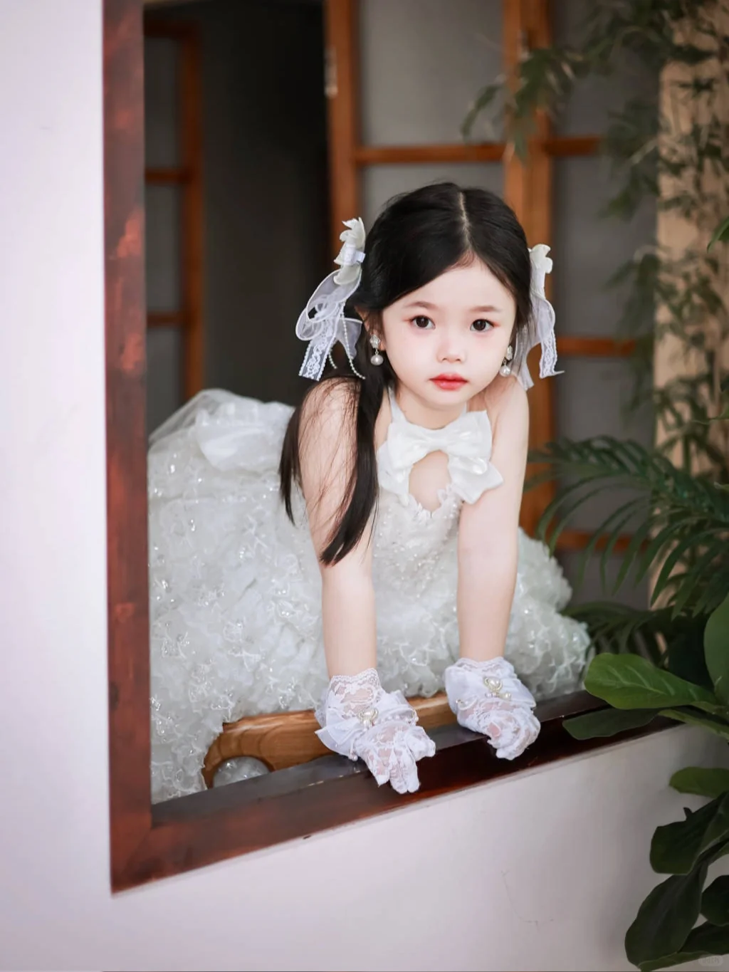 Cute Ball Gown Halter Tulle Flower Girl Dress