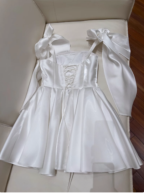 Chic A line Satin Straps Short White Homecoming Dress 20th Birthday Outfits