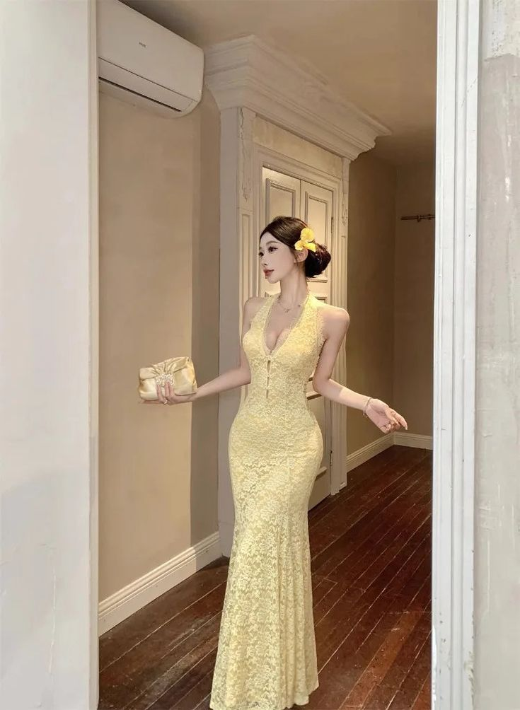 Sexy Pastel Yellow Mermaid Halter Lace Without Sleeves Long Prom Dress, Evening Dress