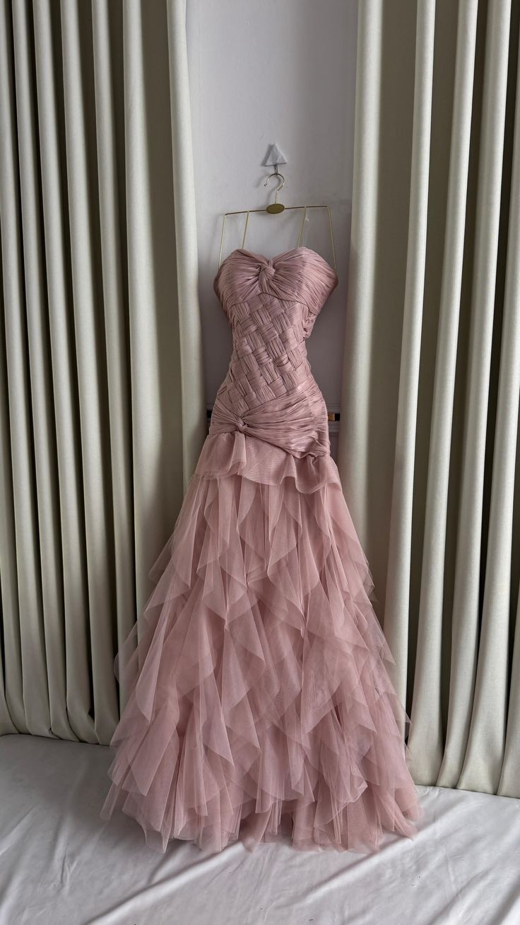 Chic Dusty Pink Mermaid Strapless Tulle Without Sleeves Long Prom Dress, Evening Dress