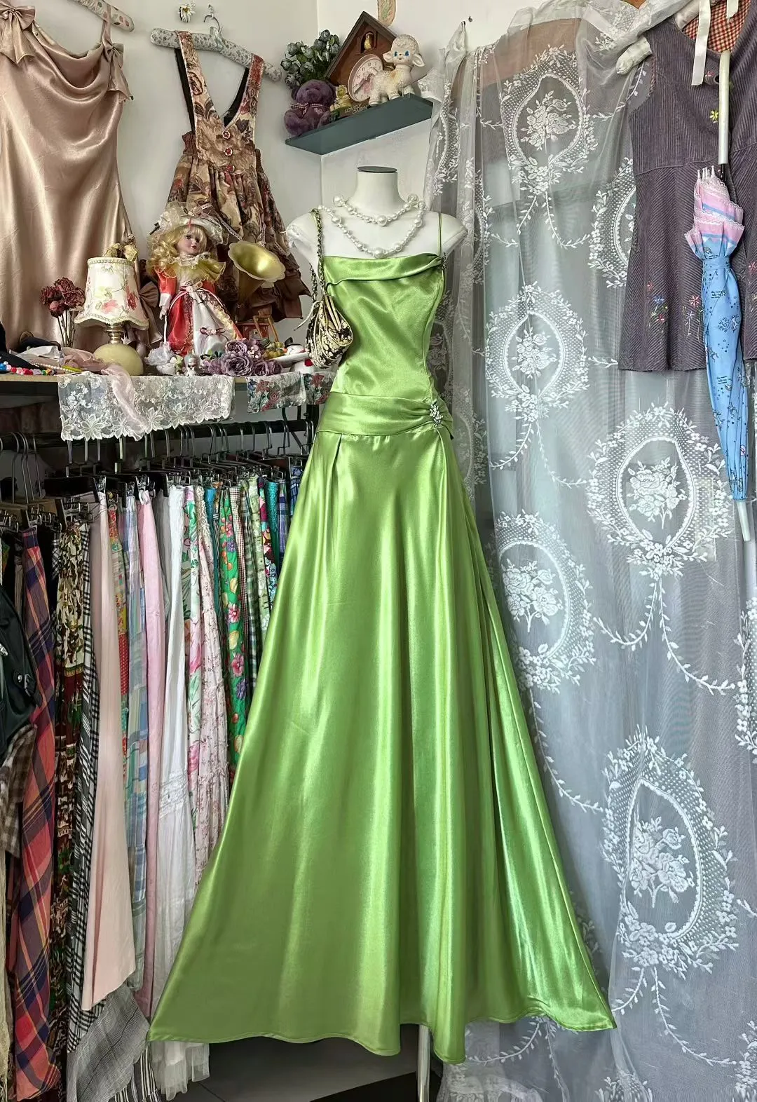 Chic Green A Line Spaghetti Straps Satin Without Sleeves Long Prom Dress, Evening Dress
