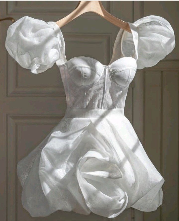 Elegant A line Square Neckline White Short Homecoming Dress 18th Birthday Outfits