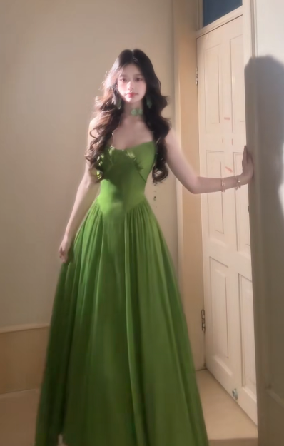 Charming Green A Line Spaghetti Straps Satin Long Prom Dress, Evening Dress