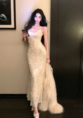 Chic Mermaid Spaghetti Straps Satin Applique Long Prom Dress, Evening Dress