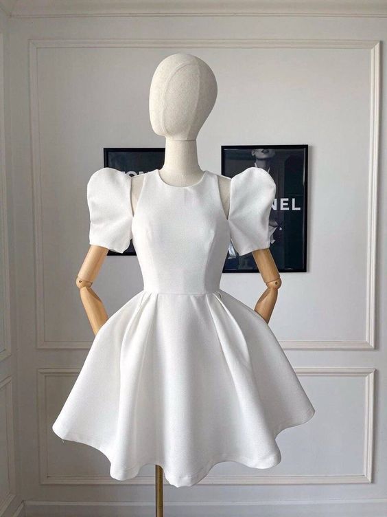 Elegant A Line Scoop Neckline Short Sleeves White Homecoming Dress Birthday Outfits
