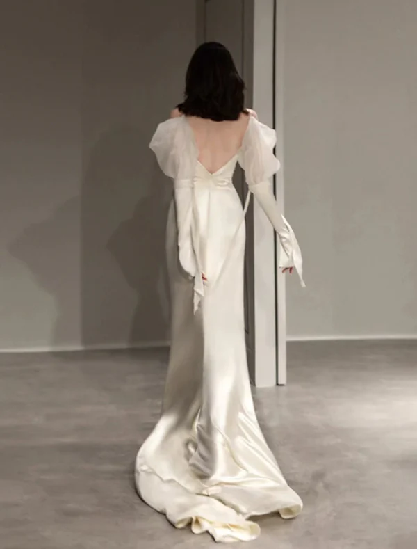 Vintage Mermaid Straps Long Sleeves Satin Wedding Dresses