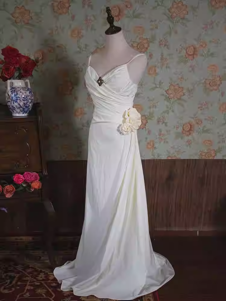 Vintage Mermaid Straps White Long Wedding Dresses C79