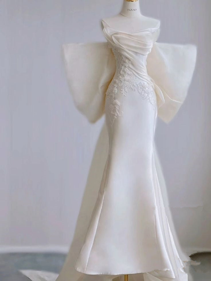 Chic Mermaid Strapless Sleeveless Long Satin Wedding Dresses