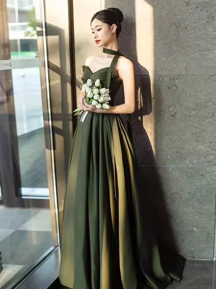 Sexy A line Sweetheart Satin Green Long Prom Dress