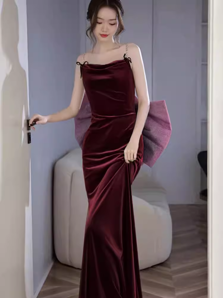 Sexy Mermaid Straps Velvet Burgundy Long Prom Dresses
