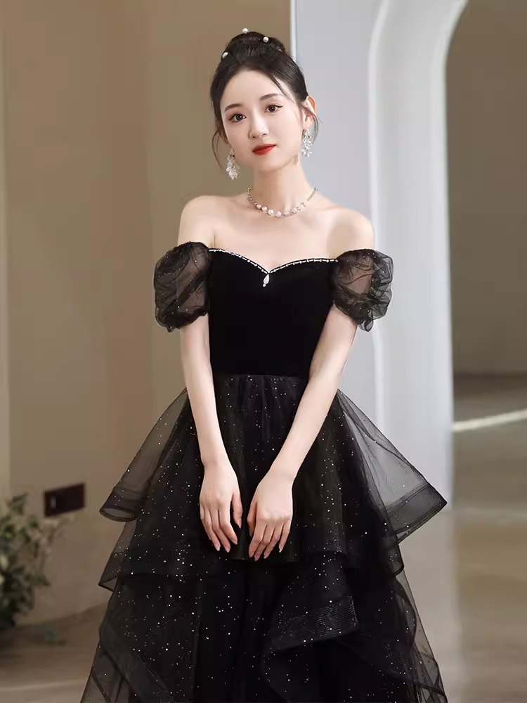 Sexy A Line Short Sleeves Black Prom Dress Tulle Birthday Outfits