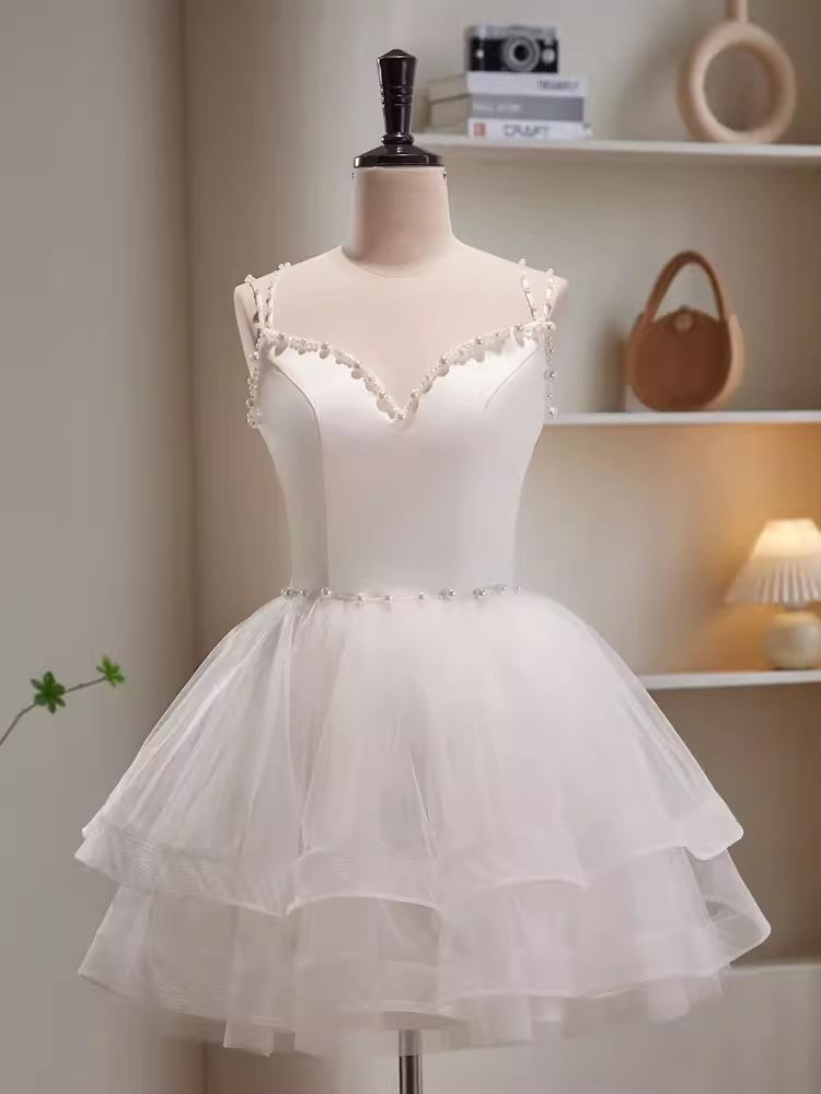 Modest Ball Gown Straps White Tulle Birthday Outfits Homecoming Dress