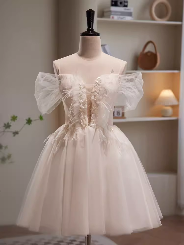 Modest Ball Gown Off The Shoulder White Tulle Birthday Outfits Homecoming Dress