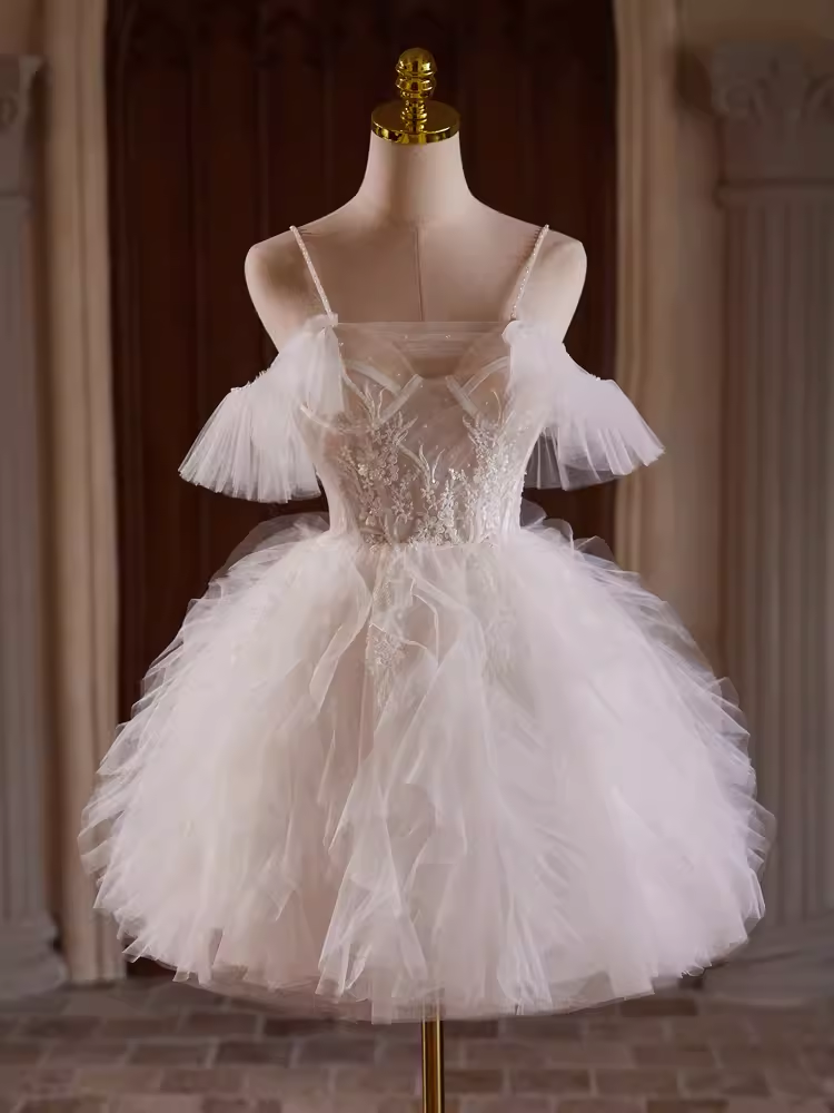 Modest Ball Gown Off The Shoulder White Tulle Birthday Outfits Homecoming Dress