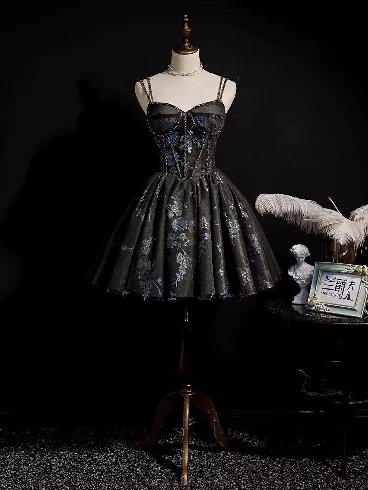 Sexy A line Straps Tulle Black Short Homecoming Dresses