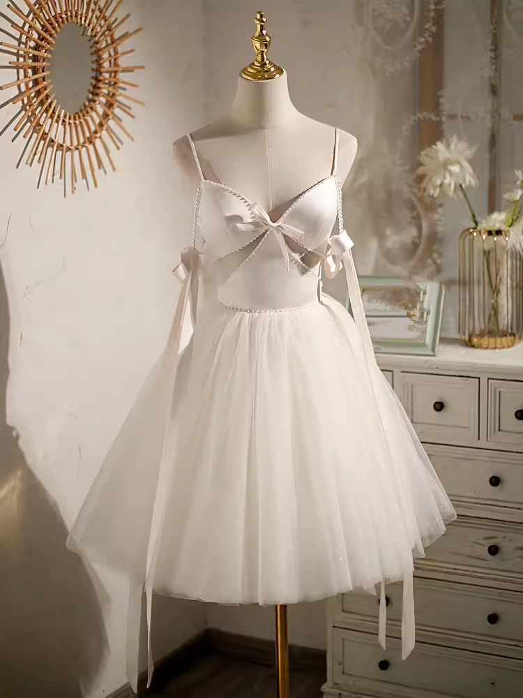 Sexy A line Spaghetti Straps Tulle White Short Homecoming Dresses