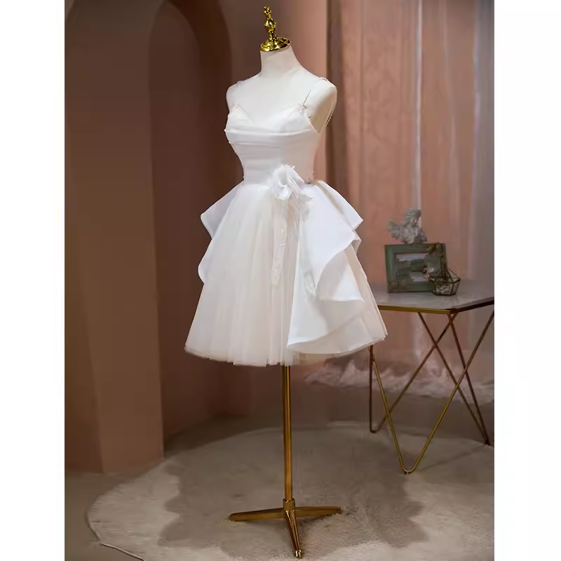 Sexy A line Spaghetti Straps Tulle White Short Homecoming Dresses
