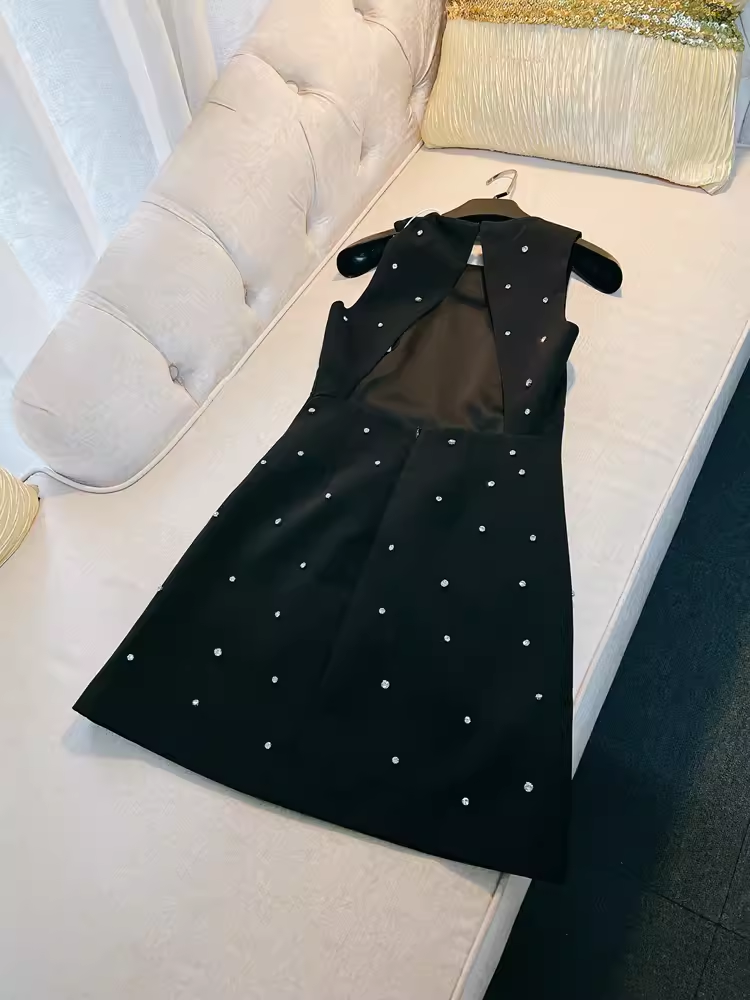 Modest A Line Scoop Black Homecoming Dress 21st Birthday Outfit