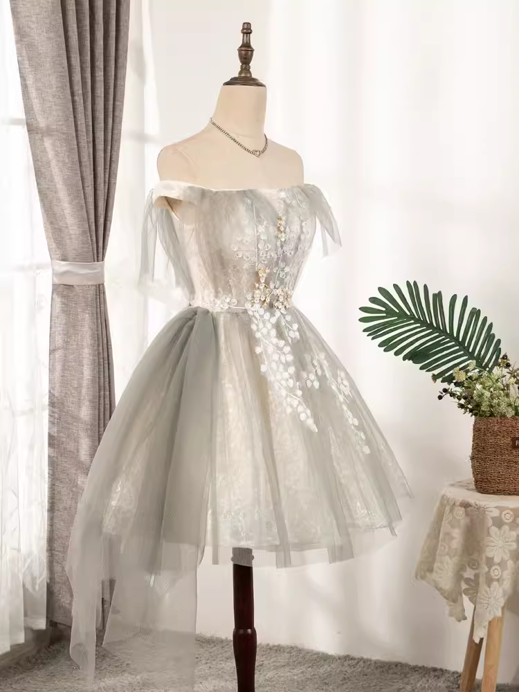 Vintage A line Off The Shoulder Tulle Homecoming Dress 18th Birthday Outfits