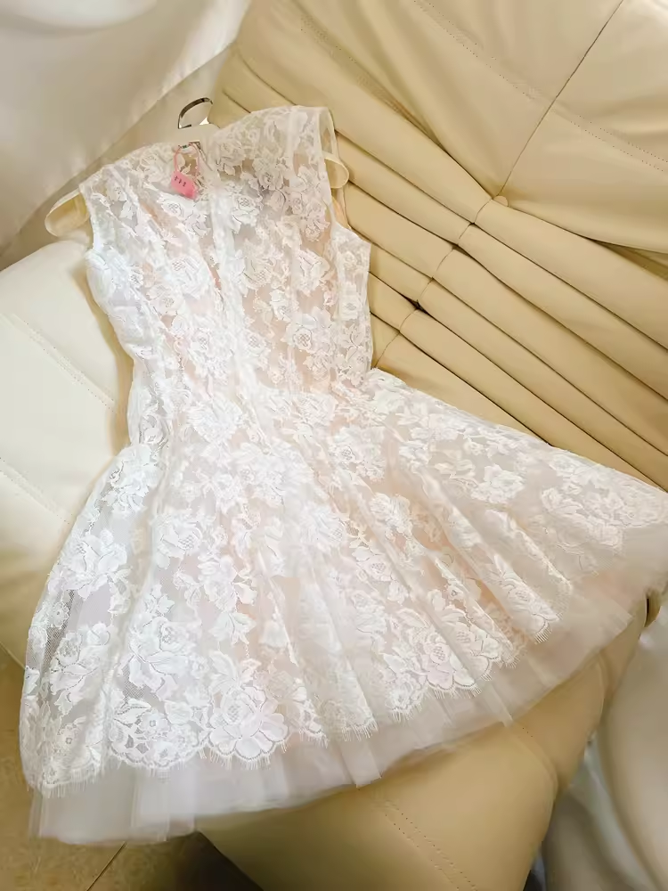 Unique A line Scoop Neckline Lace Tulle Homecoming Dress 18th Birthday Outfits