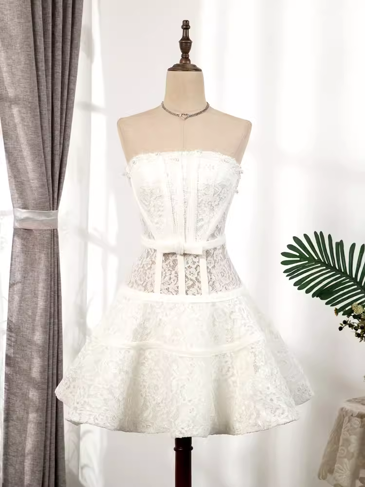 Unique A line Strapless Lace Tulle Homecoming Dress 18th Birthday Outfits