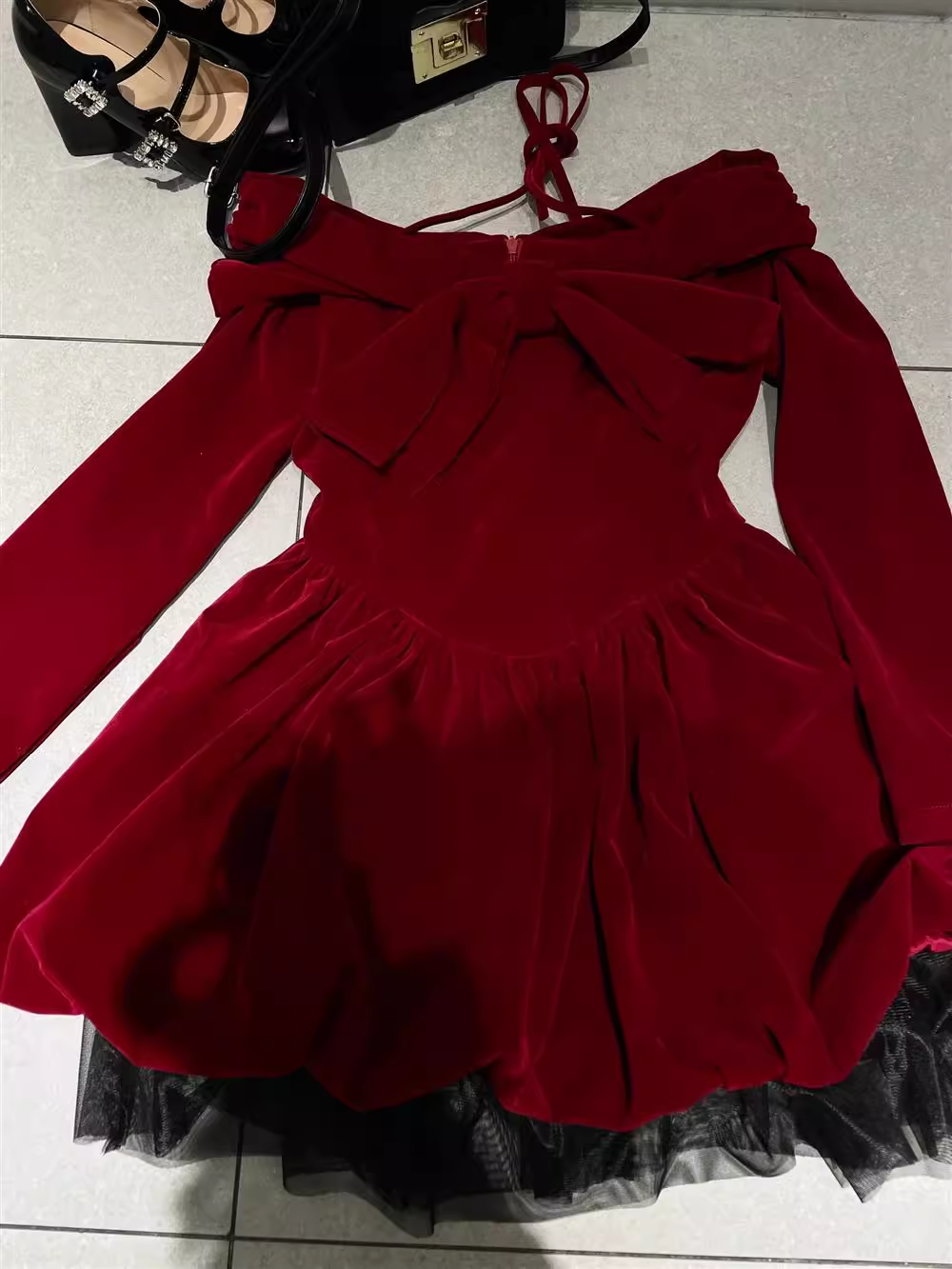 Cute Ball Gown Long Sleeves Velvet Red Short Cocktail Dresses Birthday Outfits