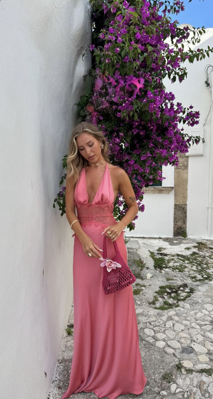 Elegant Pink Halter V Neck Satin Lace Mermaid Long Wedding Guest Dress Evening Dress