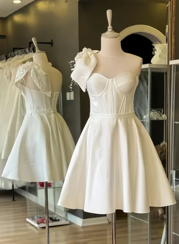 Charming Bow One Shoulder A Line Short 7th Grade Homecoming Dress White Formal 21st Birthday Outfits