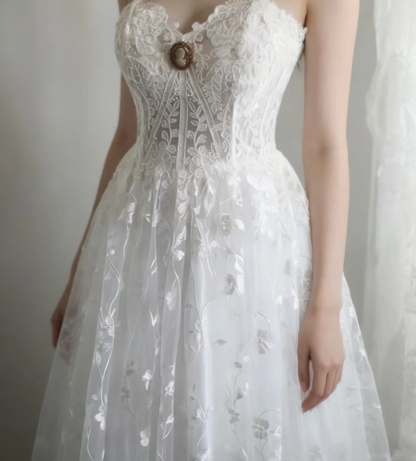 Glamorous Spaghetti Straps White Tulle Lace A Line Long Wedding Dress Bridal Dress