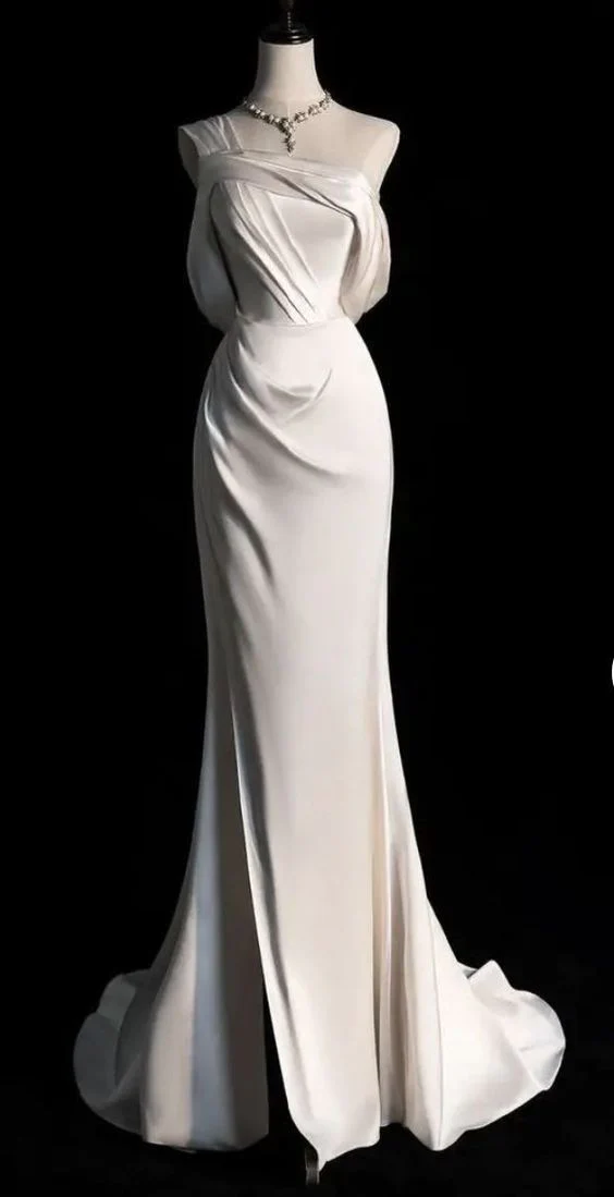 Simple Mermaid Strapless Sleeveless Satin White Long Prom Dress
