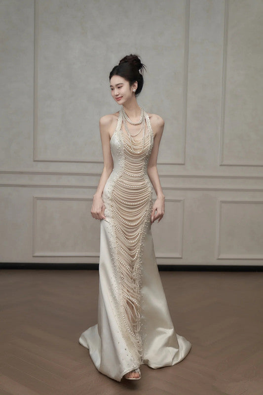Fairytale Mermaid Halter Sleeveless Wedding Dresses Glittering Straps Pearls Wedding Dress