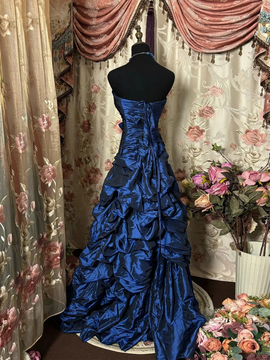 Unique Strapless Satin Pleated Evening Dress Blue Sequin Beaded Long Party Dress Birthday Prom Dress