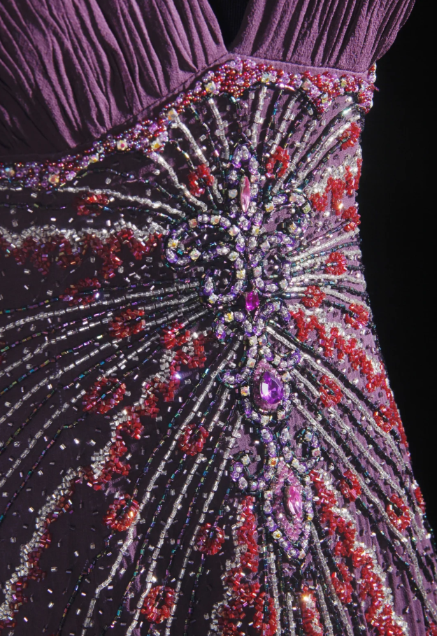 Purple Vintage V Neck Halter Satin Beaded Mermaid Long Party Dress Backless Evening Gown