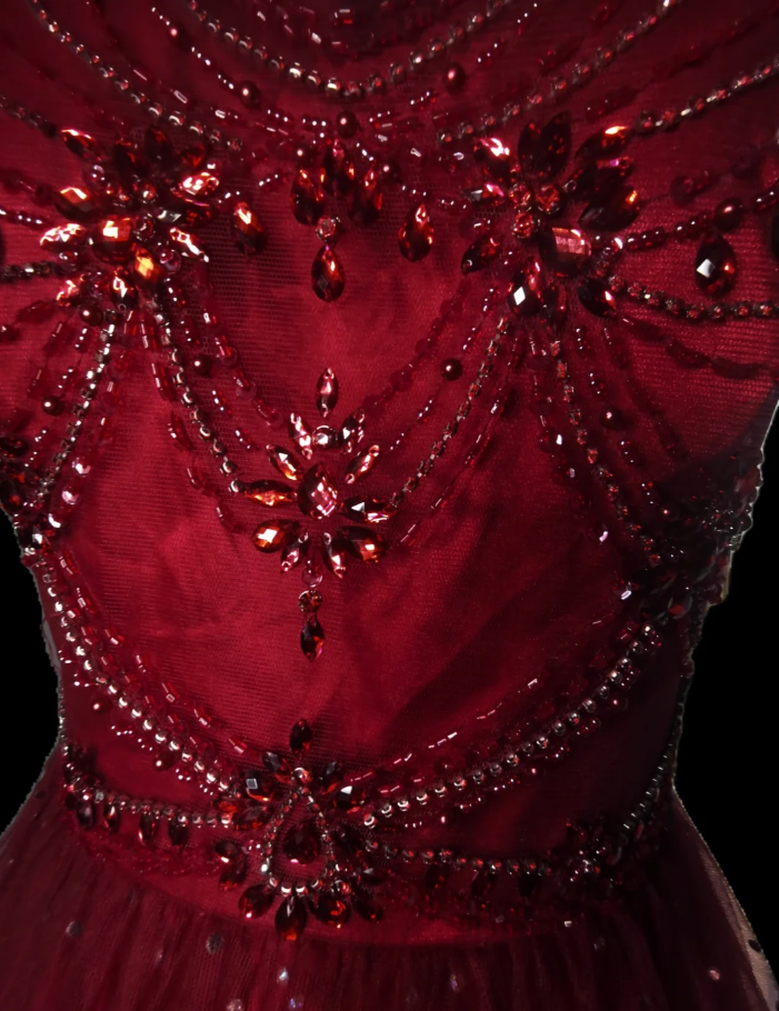 Gorgeous Spaghetti Straps Burgundy Tulle Beaded Ball Gown Sweet 16 Dress