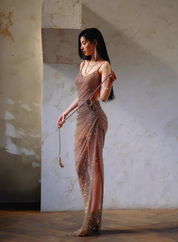 Sexy Spaghetti Straps V Neck Sequin Pleated Slit Long Party Dress Evening Gown