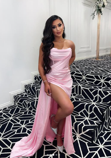 Sexy 17th Birthday Dress Strapless Mermaid Prom Dresses for Black Girls Thigh-High Slits Pleats Beading Birthday Outfits