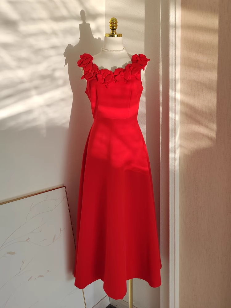 Sexy A line Scoop Neckline Red Travel Vacation Dresses Satin Birthday Dress