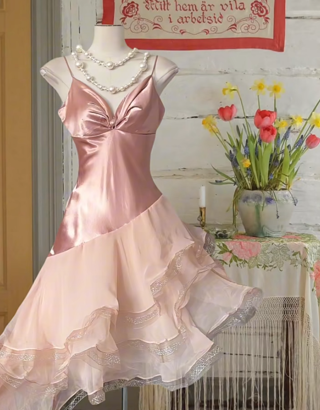 Cute Pink Spaghetti Straps Satin Tulle Ruffles Short 20th Birthday Outfits Homecoming Dress