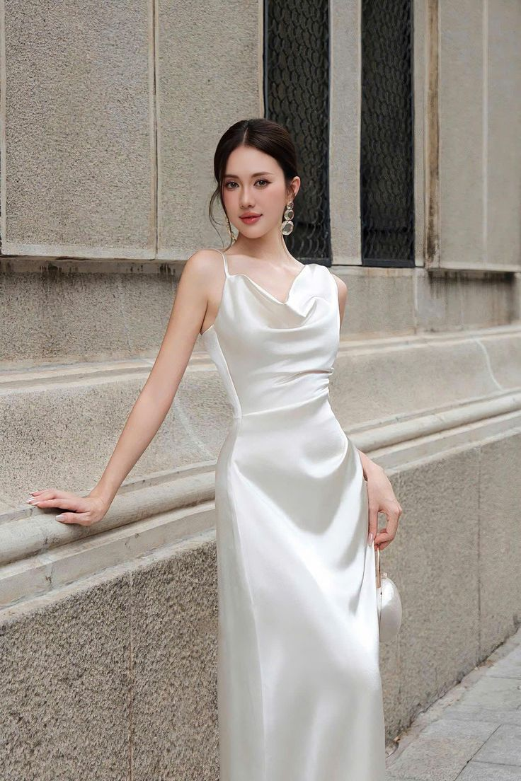 Elegant Burgundy Satin Long Bridesmaid Dress Formal Party Dress