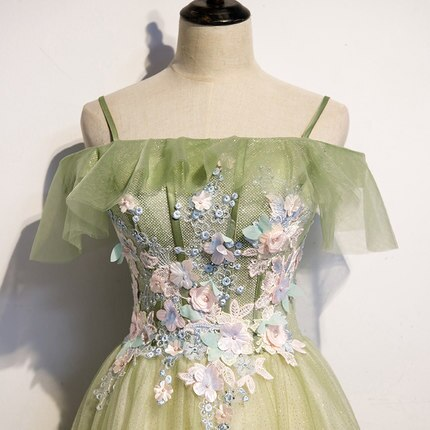 Light Green Pleated Floral Embroidery Long Prom Dress Medieval Renaissance Gown cc23