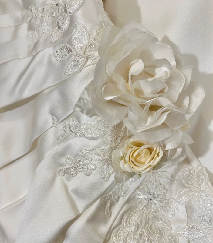Pretty White Strapless Satin Pleated Appliques Mermaid Long Wedding Guest Dress Party Dress