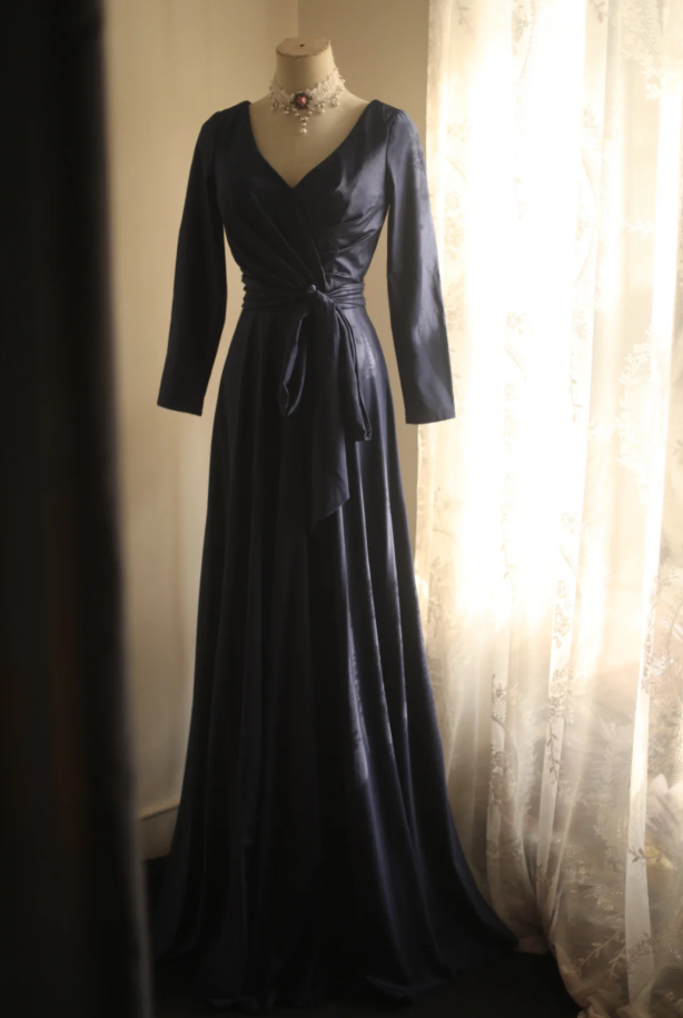 Elegant V Neck Navy Blue Satin Mermaid Long Wedding Guest Dress Formal Birthday Evening Dress