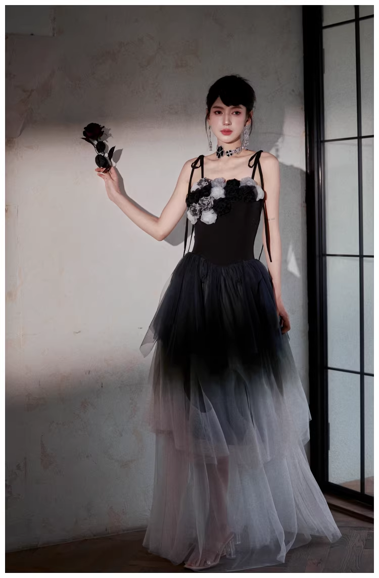 Elegant Spaghetti Straps Ombre Black Tulle Layered A Line Long Party Dress Evening Dress