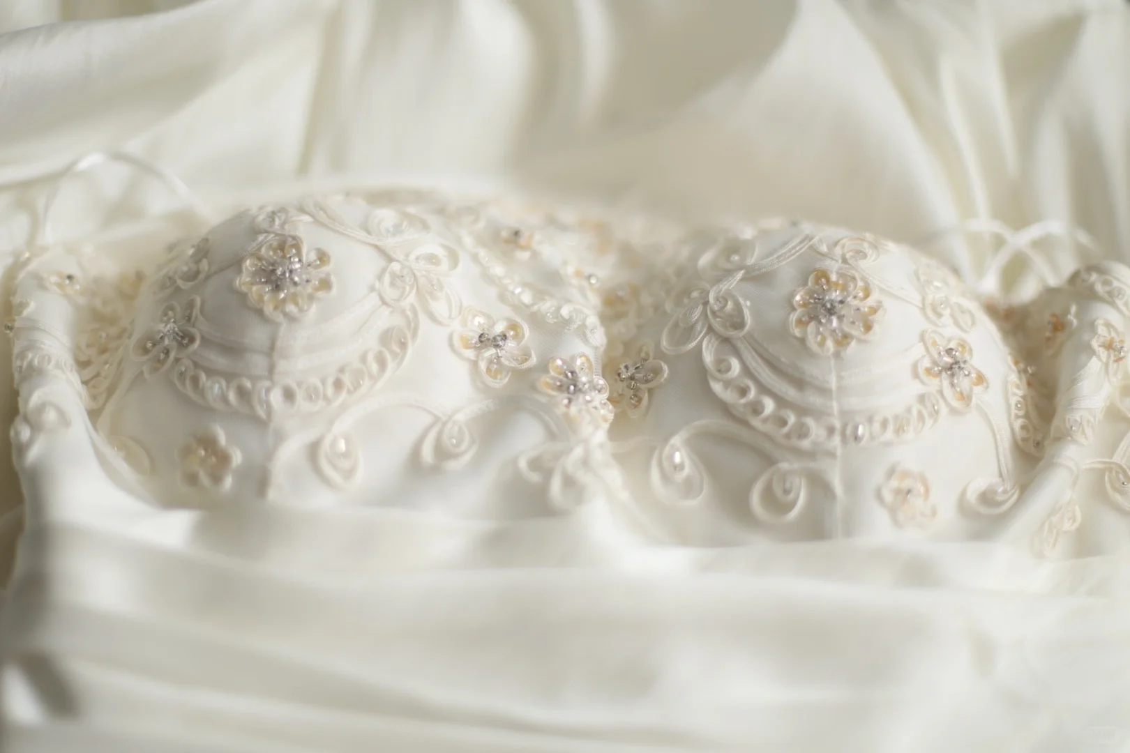 Vintage Spaghetti Straps White Short Birthday Outfits Formal Homecoming Dress