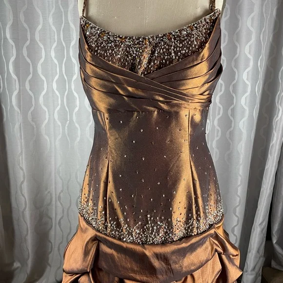 Vintage Spaghetti Straps Pleated Satin Beaded Evening Dress Mermaid Party Dress