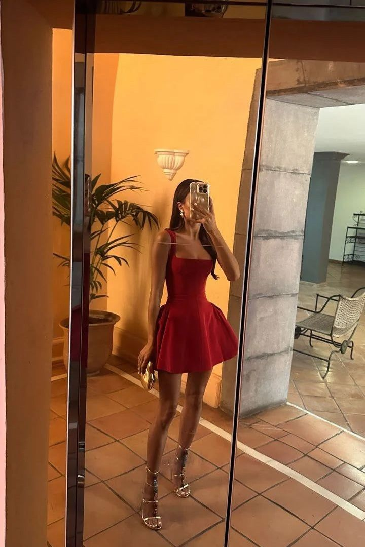 Elegant Burgundy Square Neck Mini Cocktail Dress A-Line Short Homecoming Dress