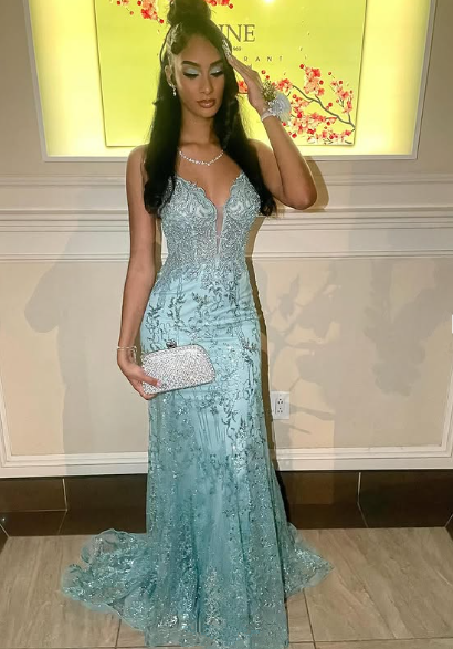 Charming Spaghetti Straps Tulle Lace Mermiad Prom Dress Blue V Neck Prom Evening Gown