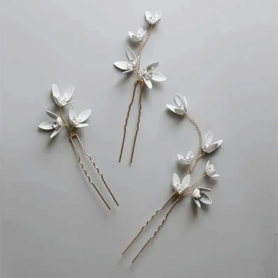 Rhinestones Crystal Hair Pin Clip White Flower Head Piece Women Brides Bridesmaids Hairpins Wedding Accessories Bridal Jewelry gold color