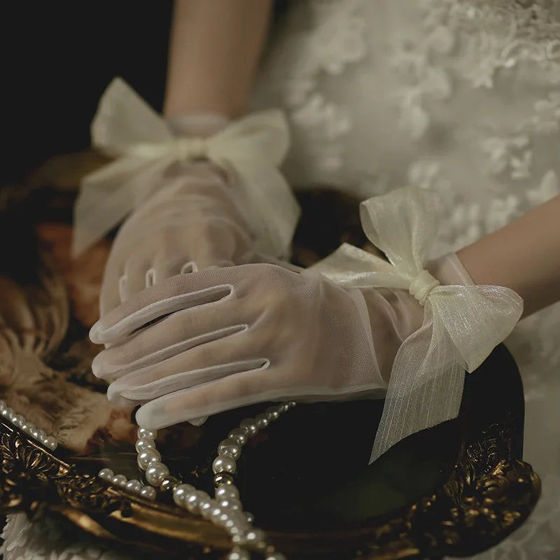 Pearl Wristband Wedding Glove Short Bridal Gloves For Women Girl Party Evening Dress Jewelry Bride Accessories